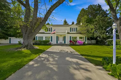 Exterior - 1012 Wyoming Dr, Merced, CA 95340 photo 6 of 15