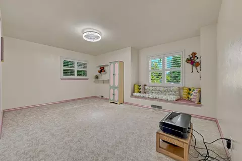 Bedroom - 1012 Wyoming Dr, Merced, CA 95340 photo 3 of 6