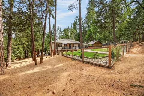Exterior - 5752 Arrowhead Dr, Foresthill, CA 95631 photo 10 of 15