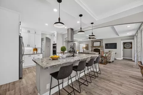 Kitchen - 5752 Arrowhead Dr, Foresthill, CA 95631 photo 3 of 6