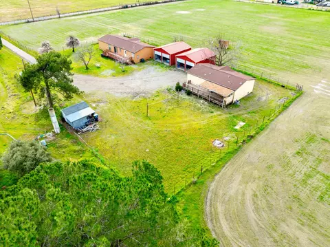 View/Area - 19360 Simpson Rd, Corning, CA 96021 photo 4 of 9