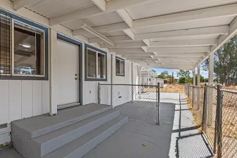 Exterior - 100 W Delano St, Elverta, CA 95626 photo 7 of 11