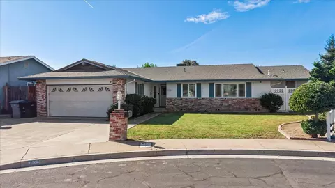 1875 Shadyside Ct, Oakdale, CA 95361
