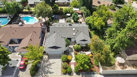 View/Area - 6406 Rolling Way, Carmichael, CA 95608 photo 1 of 1