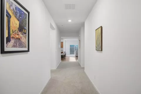 Entry Way - 927 Grimsby Ln, Patterson, CA 95363 photo 7 of 12