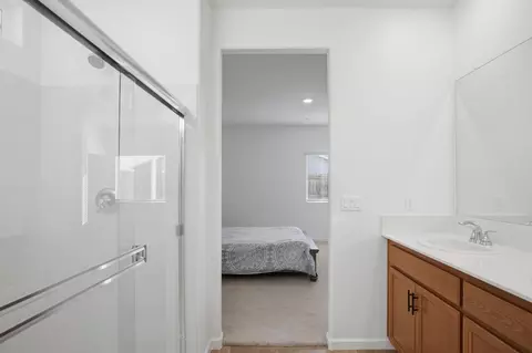 Entry Way - 927 Grimsby Ln, Patterson, CA 95363 photo 12 of 12