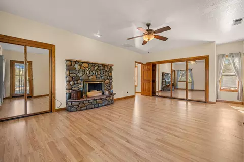 Living - 5411 Oak Leaf Cir, Placerville, CA 95667 photo 6 of 7