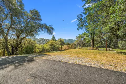 Exterior - 5411 Oak Leaf Cir, Placerville, CA 95667 photo 14 of 16