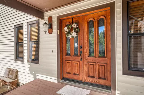 Entry Way - 5411 Oak Leaf Cir, Placerville, CA 95667 photo 1 of 3