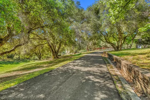 Exterior - 5411 Oak Leaf Cir, Placerville, CA 95667 photo 8 of 16