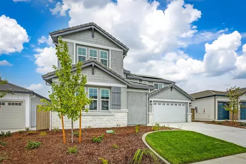 2072 Pogonia St, Roseville, CA 95747