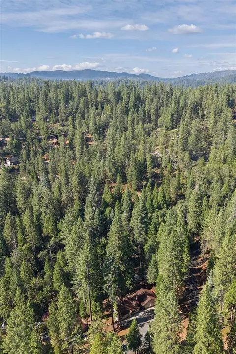 View/Area - 2845 Murphys Dr, Arnold, CA 95223 photo 4 of 7