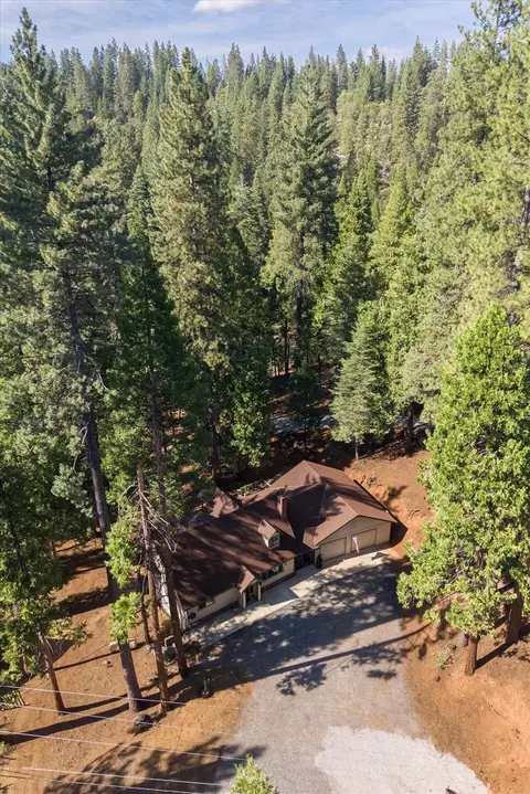 View/Area - 2845 Murphys Dr, Arnold, CA 95223 photo 2 of 7