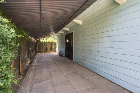 Exterior - 1612 Bedford Ave, Modesto, CA 95351 photo 12 of 12