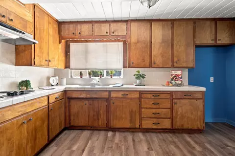 Kitchen - 1612 Bedford Ave, Modesto, CA 95351 photo 3 of 5