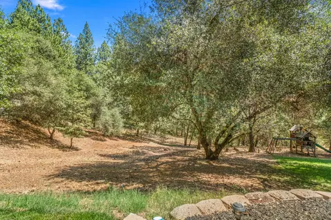 Exterior - 1580 Stonecrest Rd, Placerville, CA 95667 photo 17 of 21