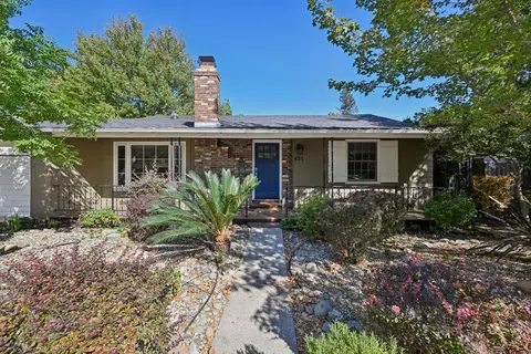 621 Jones Way, Sacramento, CA 95818