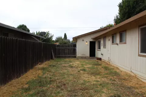Exterior - 2375 Birch St, Live Oak, CA 95953 photo 5 of 7