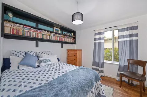 Bedroom - 4933 Saint Lynn Ln, Carmichael, CA 95608 photo 1 of 5