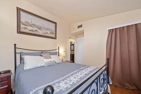 Bedroom - 4933 Saint Lynn Ln, Carmichael, CA 95608 photo 5 of 5