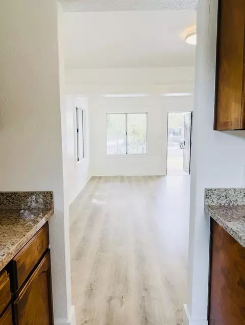 Entry Way - 2117 E Washington St, Stockton, CA 95205 photo 1 of 1
