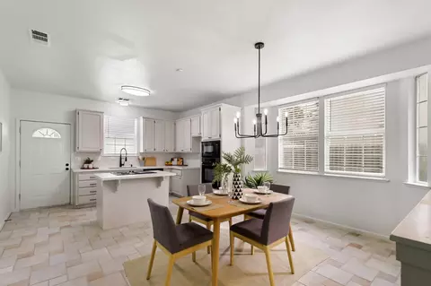 Dining - 225 Creekside Way, Winters, CA 95694 photo 1 of 3