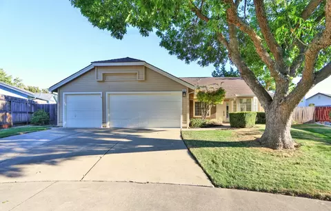 8926 Willowspring Ct, Elk Grove, CA 95758