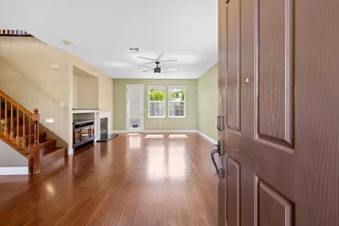 Entry Way - 197 Barnhill Dr, Folsom, CA 95630 photo 1 of 2