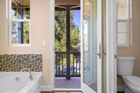 Bath - 197 Barnhill Dr, Folsom, CA 95630 photo 5 of 5