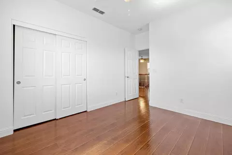 Bedroom - 197 Barnhill Dr, Folsom, CA 95630 photo 3 of 9