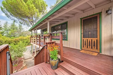3017 Oakwood Rd, Cameron Park, CA 95682
