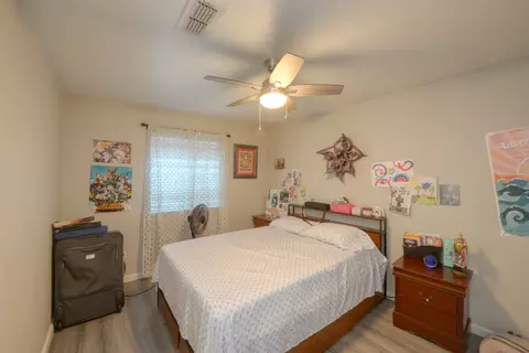 Bedroom - 536 Red Robin Dr, Patterson, CA 95363 photo 1 of 4
