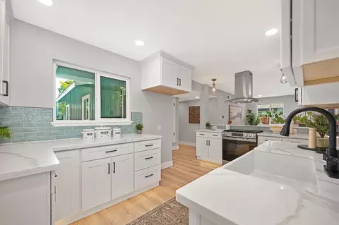 Kitchen - 1713 Mission Ave, Carmichael, CA 95608 photo 3 of 5