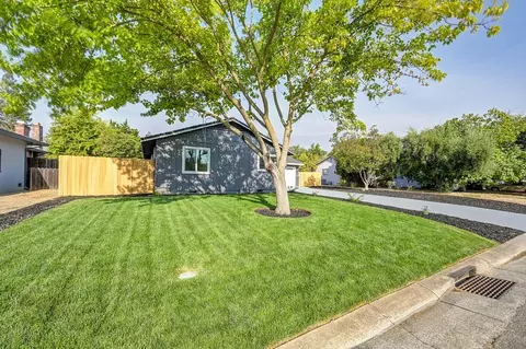 Exterior - 1713 Mission Ave, Carmichael, CA 95608 photo 2 of 13