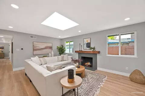 Living - 1713 Mission Ave, Carmichael, CA 95608 photo 4 of 9