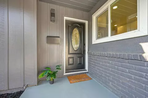 Exterior - 1713 Mission Ave, Carmichael, CA 95608 photo 7 of 13