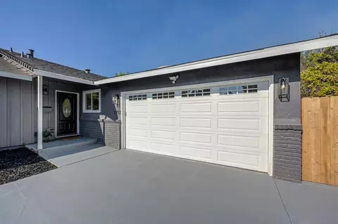 Exterior - 1713 Mission Ave, Carmichael, CA 95608 photo 6 of 13