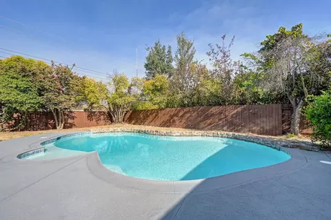 Exterior - 1713 Mission Ave, Carmichael, CA 95608 photo 10 of 13