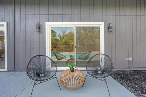 Exterior - 1713 Mission Ave, Carmichael, CA 95608 photo 9 of 13