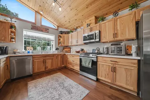 Kitchen - 7806 Doster Rd, Mountain Ranch, CA 95246 photo 3 of 5