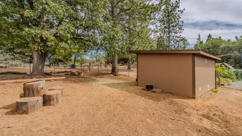Exterior - 7806 Doster Rd, Mountain Ranch, CA 95246 photo 18 of 20