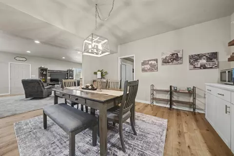 Dining - 7806 Doster Rd, Mountain Ranch, CA 95246 photo 3 of 7