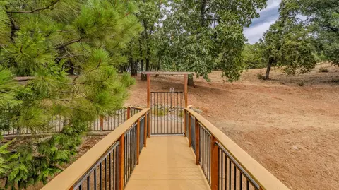 Exterior - 7806 Doster Rd, Mountain Ranch, CA 95246 photo 10 of 20