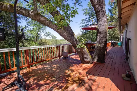 2320 Combie Rd, Meadow Vista, CA 95722