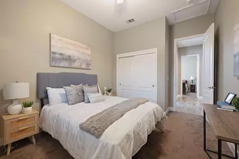 Bedroom - 1211 Como Dr, Manteca, CA 95337 photo 4 of 8