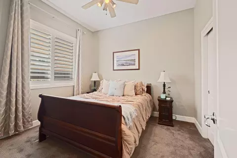 Bedroom - 1211 Como Dr, Manteca, CA 95337 photo 1 of 8