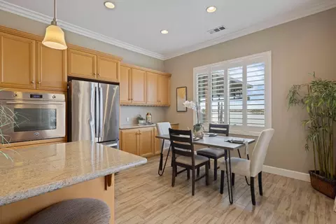 Dining - 1211 Como Dr, Manteca, CA 95337 photo 2 of 3