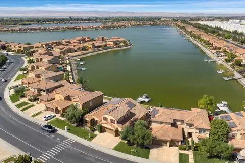 View/Area - 1211 Como Dr, Manteca, CA 95337 photo 10 of 24