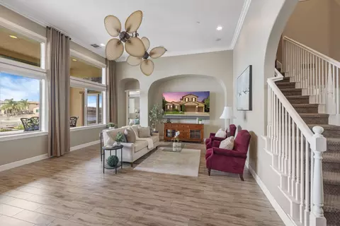 Living - 1211 Como Dr, Manteca, CA 95337 photo 1 of 2