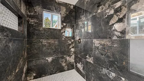 Bath - 1729 Ohio Ave, Modesto, CA 95358 photo 7 of 7